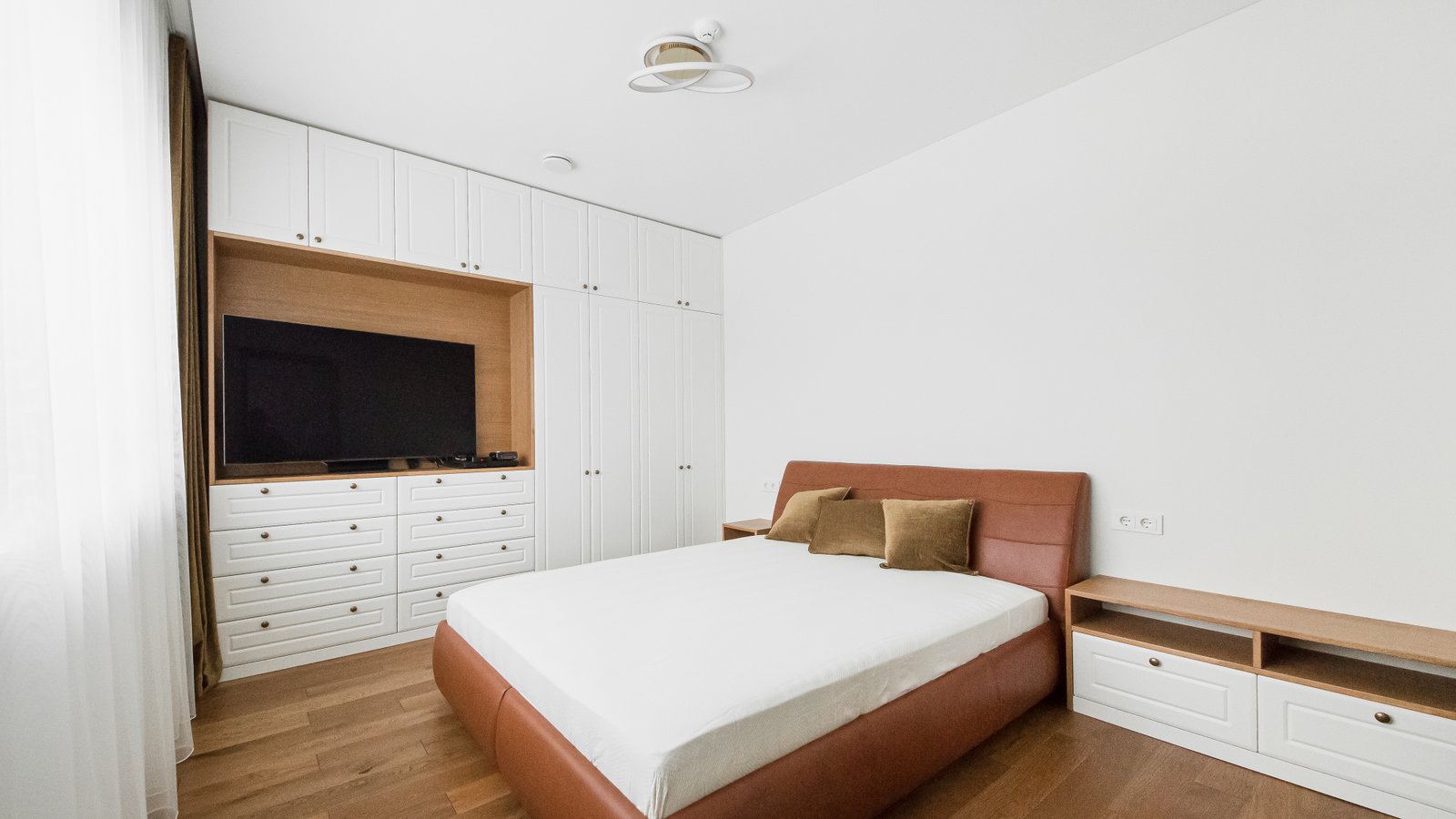 skyrio Miegamojo baldai nuotrauka