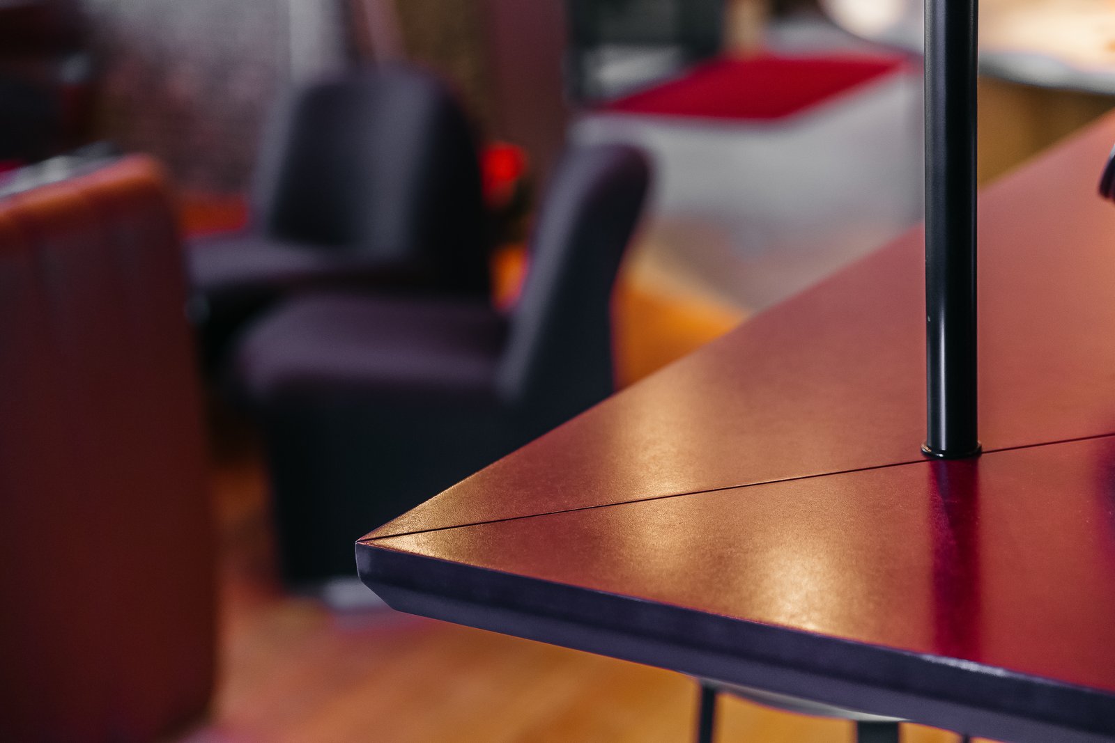 baldai_kavinemszsb_117.jpgPrekybiniai baldai