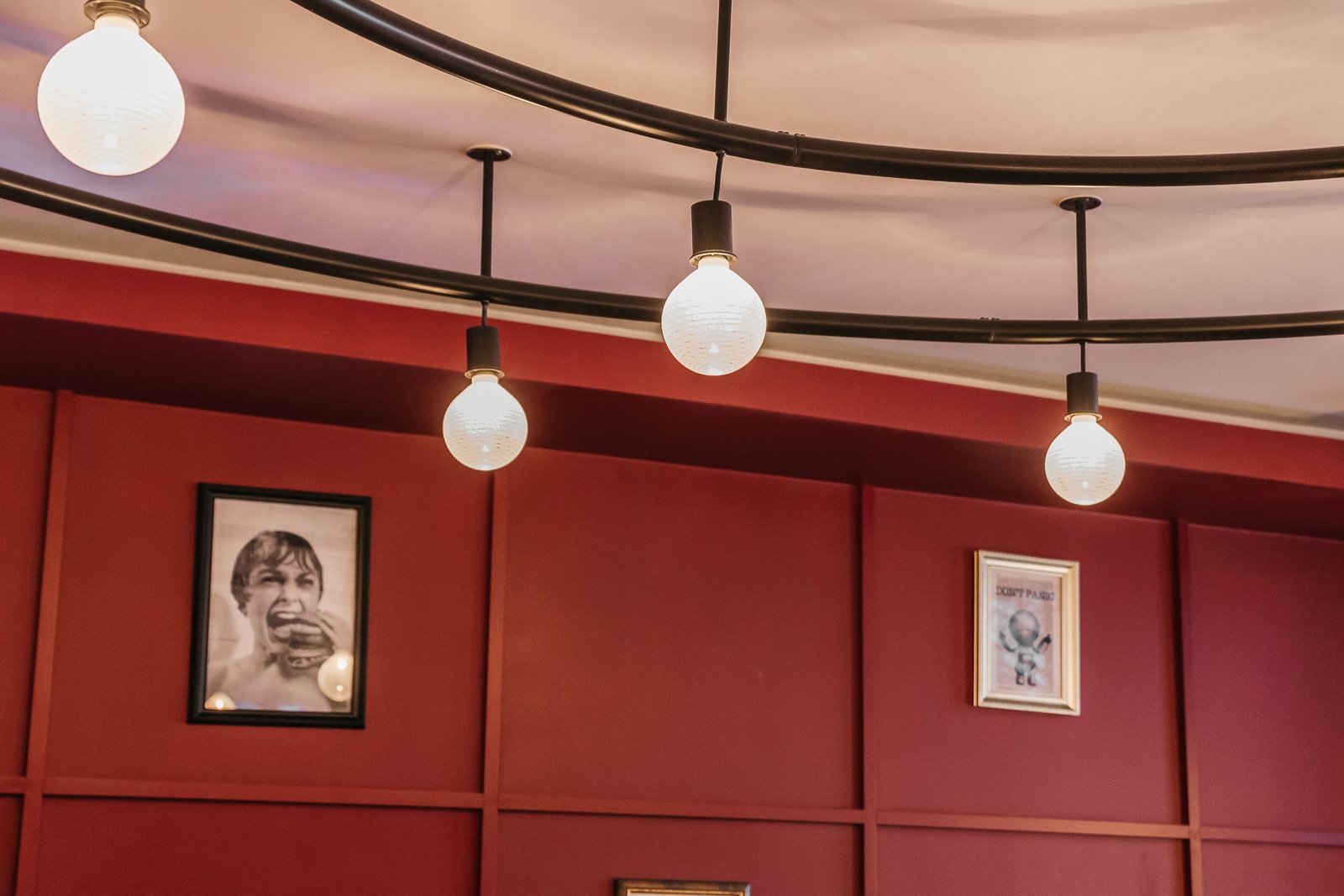 baldai_kavinemszsb_134.jpgPrekybiniai baldai