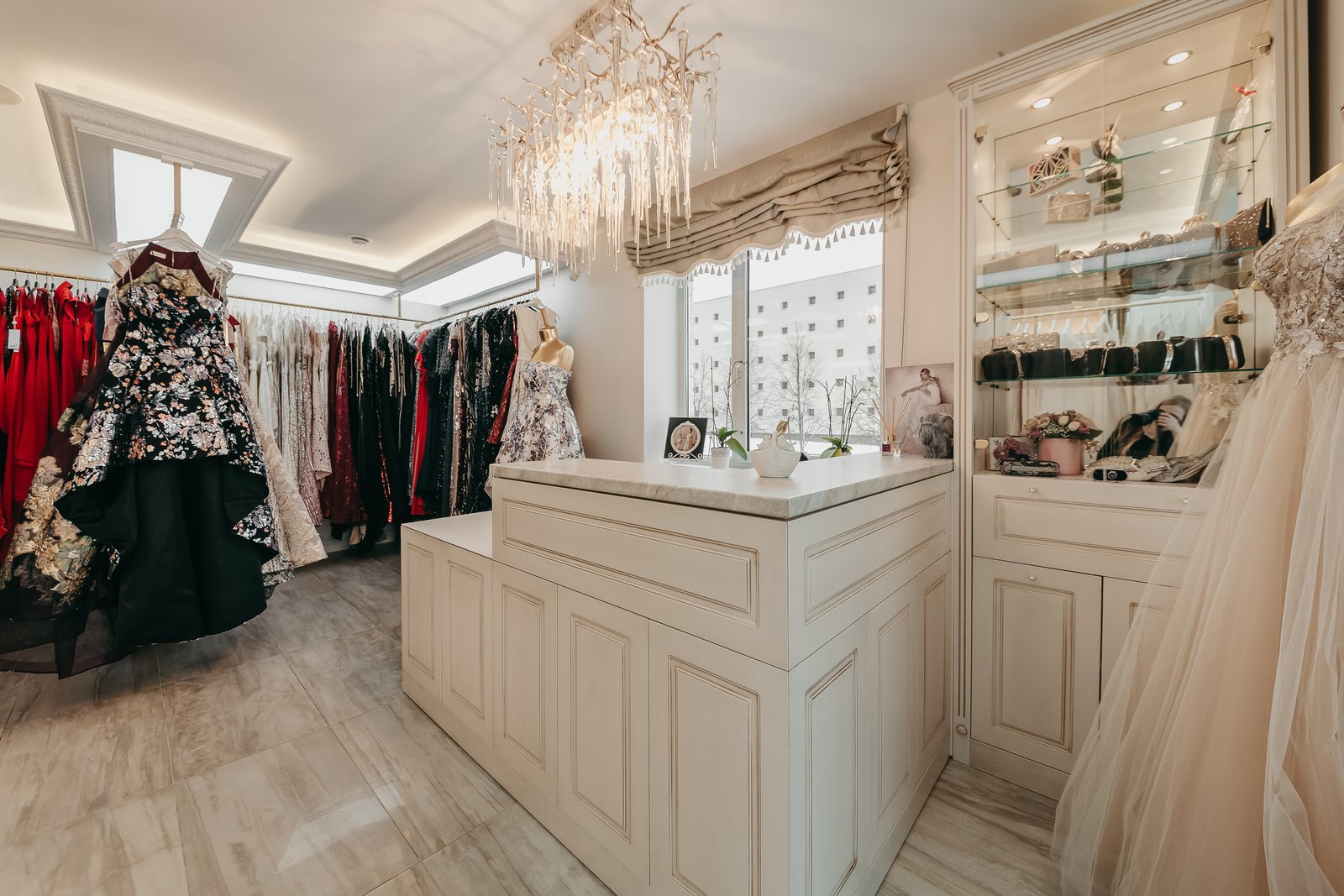 prekybiniai_baldai_vilniujesb_174.jpgPrekybiniai baldai