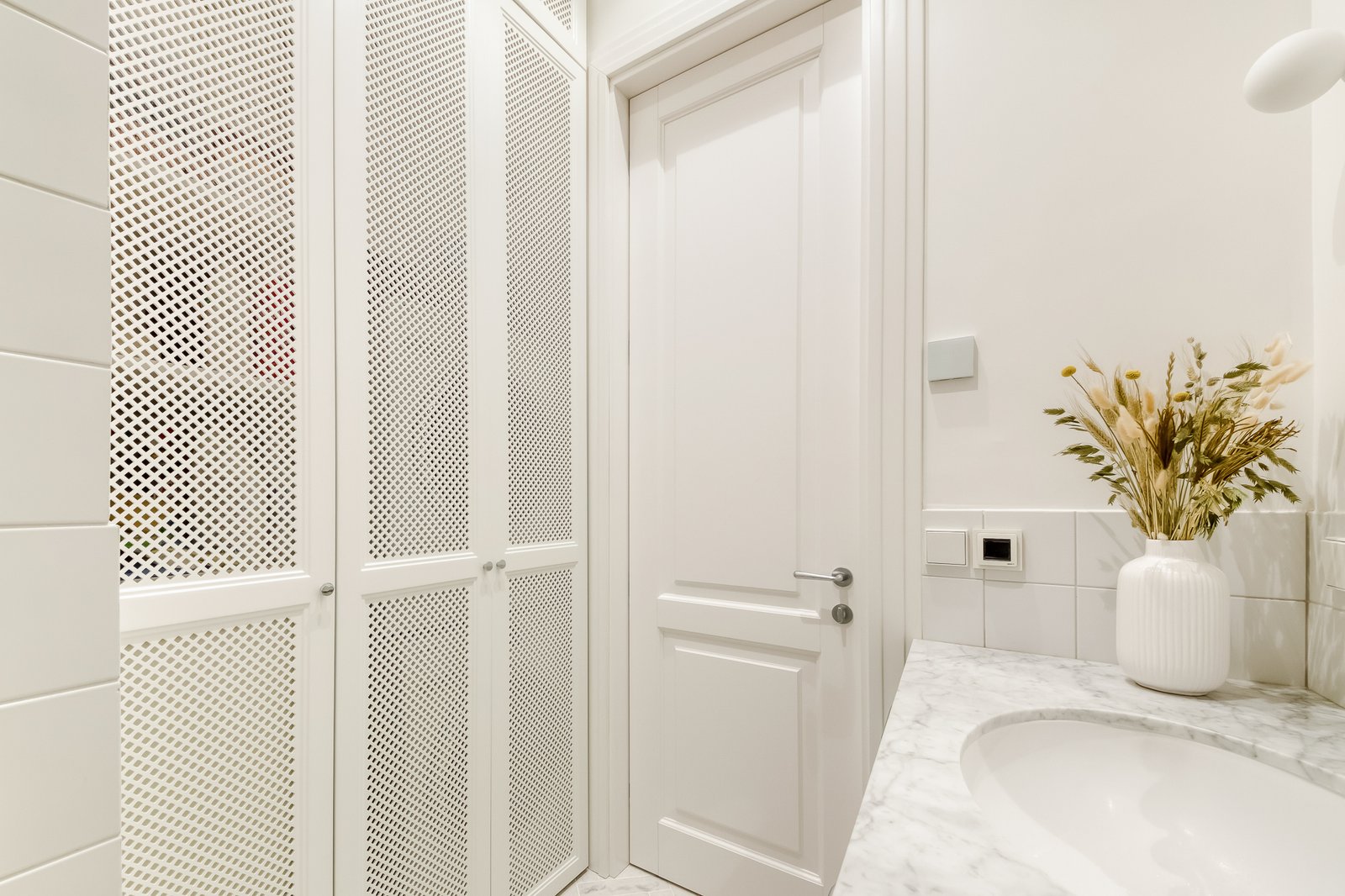 sb_27.jpgPRABANGUS BUTAS VILNIUJE (KAPINTALINĖ RENOVACIJA)